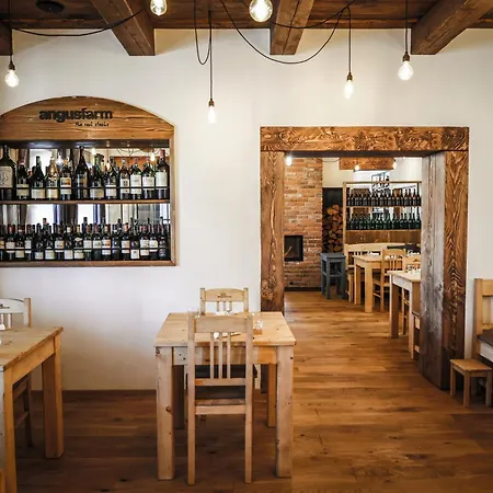 Angusfarm 4* Soběsuky